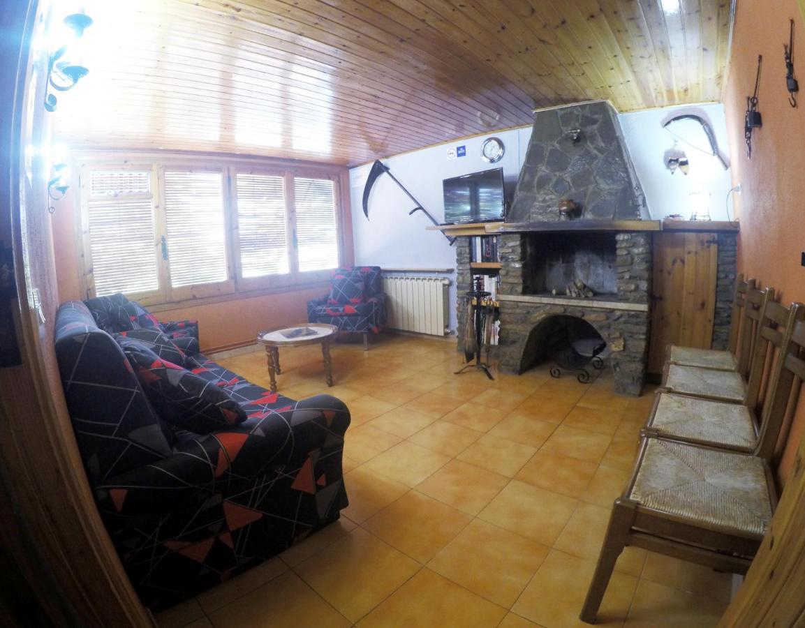 Finca Cal Tarre - Alojamientos Turisticos Campdevánol Zewnętrze zdjęcie